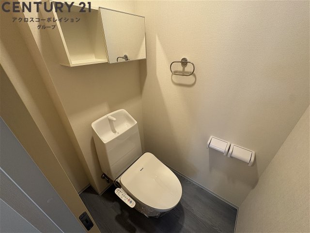 トイレ　セパレートタイプになっている為、オススメです♪