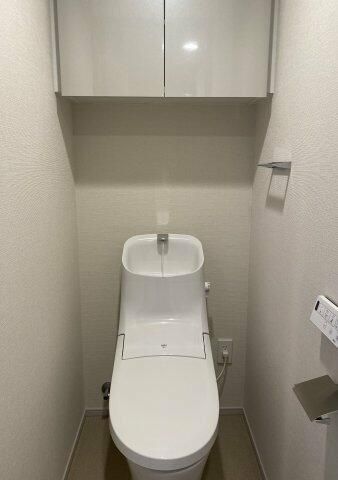 トイレ　写真は同タイプ住居です。
