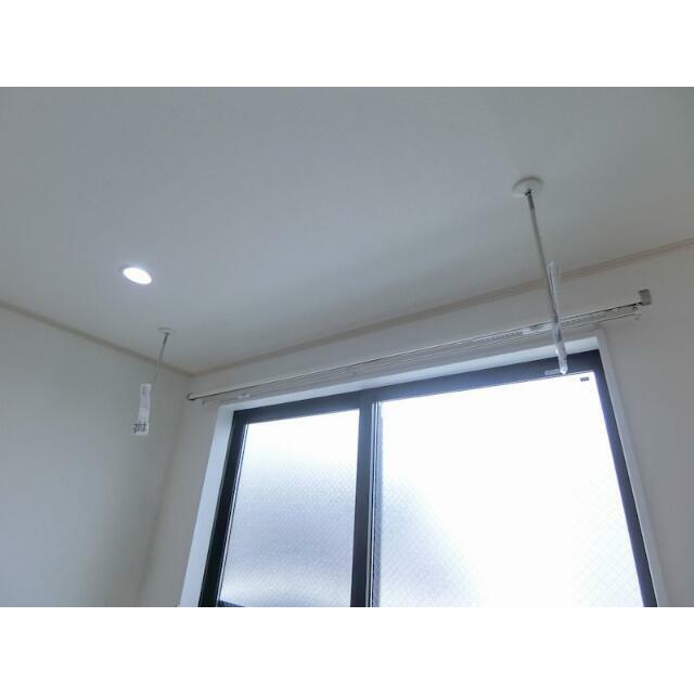 その他部屋・スペース　便利な室内物干し