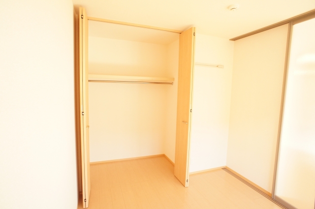 収納　★南面洋室クローゼット
