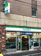 コンビニ　ファミリーマート 曽根崎一丁目店（コンビニ）まで709m