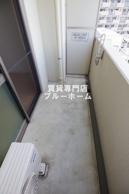 地下鉄御堂筋線 なかもず駅 徒歩5分 8階建 築18年の内装写真