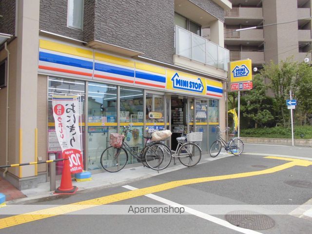 コンビニ　ミニストップ（コンビニ）まで500m