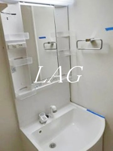 洗面設備　洗面台です。