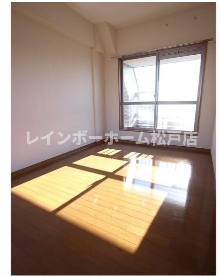 ＪＲ武蔵野線 三郷駅 徒歩5分 5階建 築24年の内装写真
