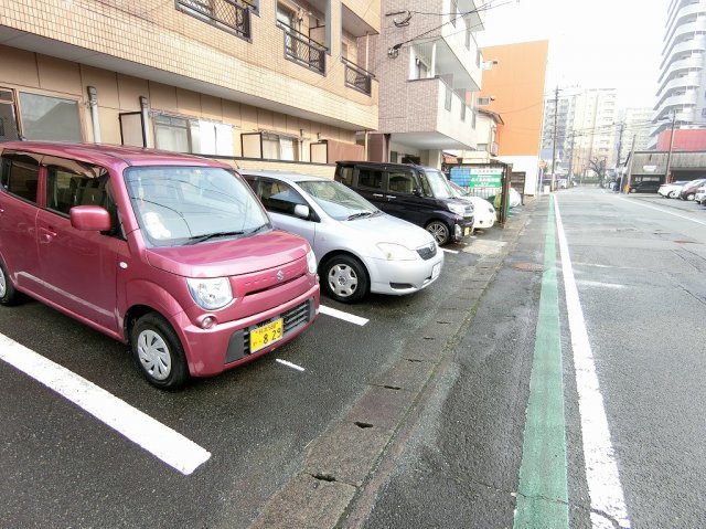 駐車場　駐車場があります