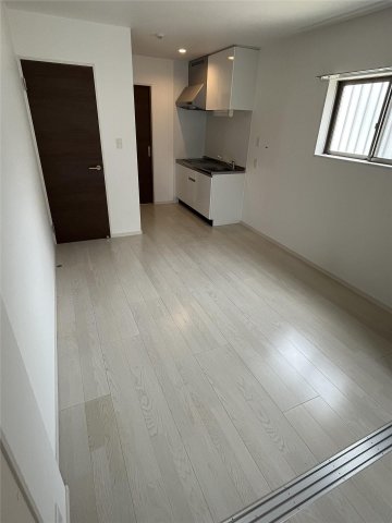 GRANDIR塚本の居間写真