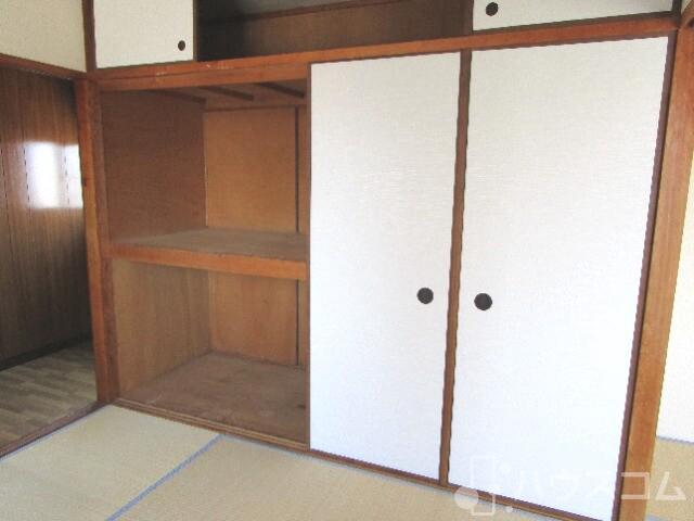 収納　天袋確保の押入です。