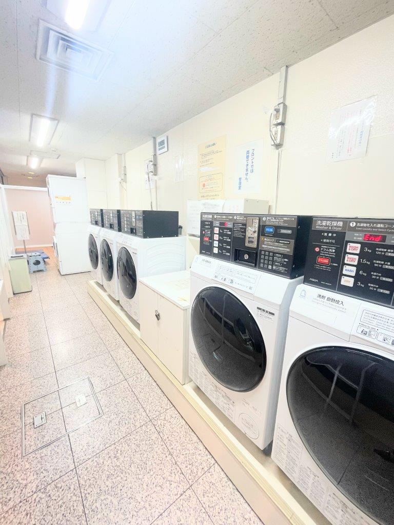 秀和赤坂レジデンシャルホテルの外観写真