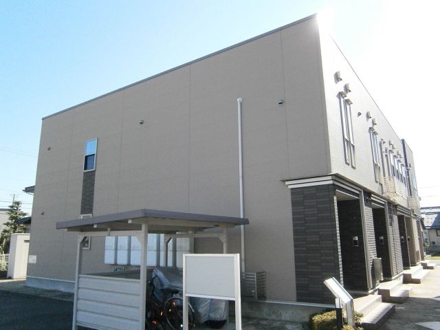 ＩＲいしかわ鉄道 西金沢駅 徒歩24分 築16年