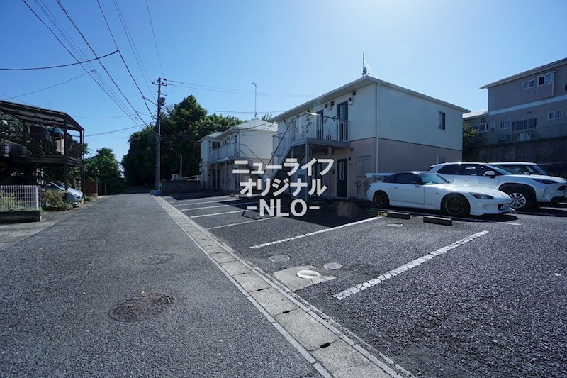 駐車場　敷地内駐車場