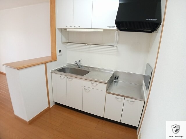 ＪＲ中央本線 瑞浪駅 徒歩9分 2階建 築20年のキッチン写真