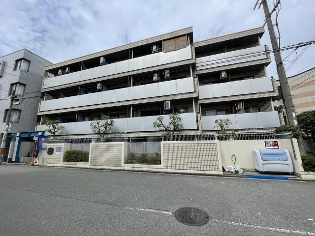 建物外観　外観は落ち着いています