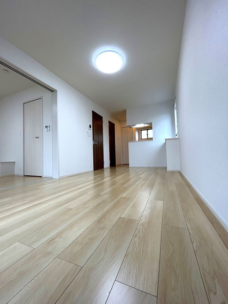 レジデンス・希望の居間写真