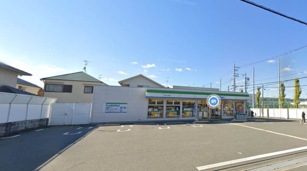 コンビニ　ファミリーマート　豊中上野西店（コンビニ）まで122m
