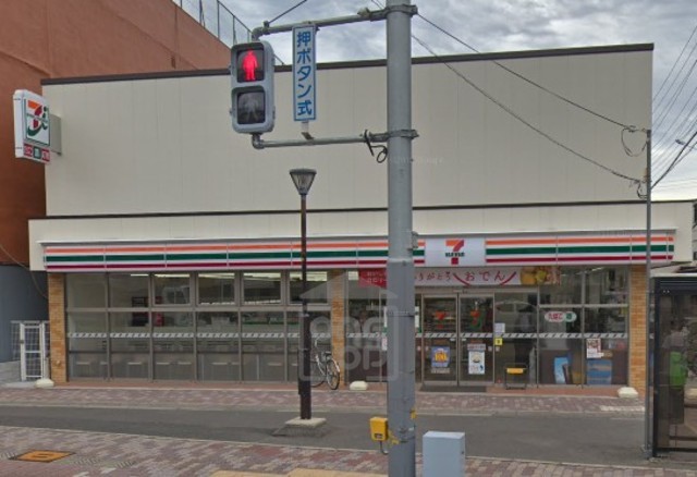 コンビニ　セブンイレブン　大阪鴫野東3丁目店（コンビニ）まで766m