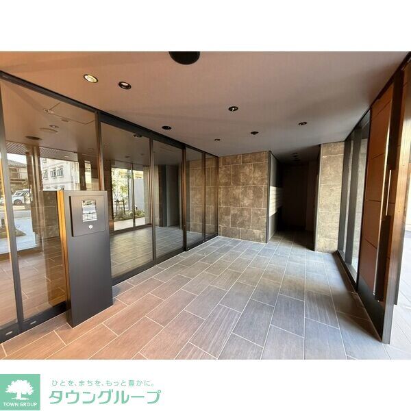 ロビー　エントランス