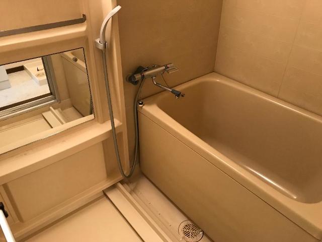 バス・シャワールーム　バス