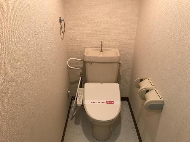 トイレ　シャワー付トイレ