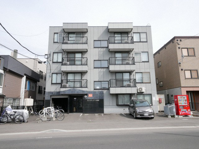 建物外観　☆物件名【セントポーリア六番館】とお伝え下さい！