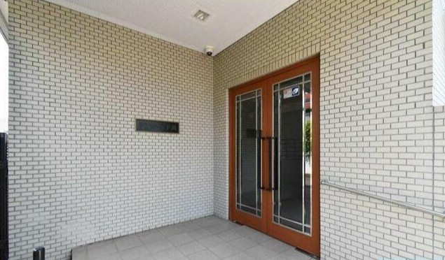 東急東横線 学芸大学駅 徒歩10分 3階建 築38年の外観写真