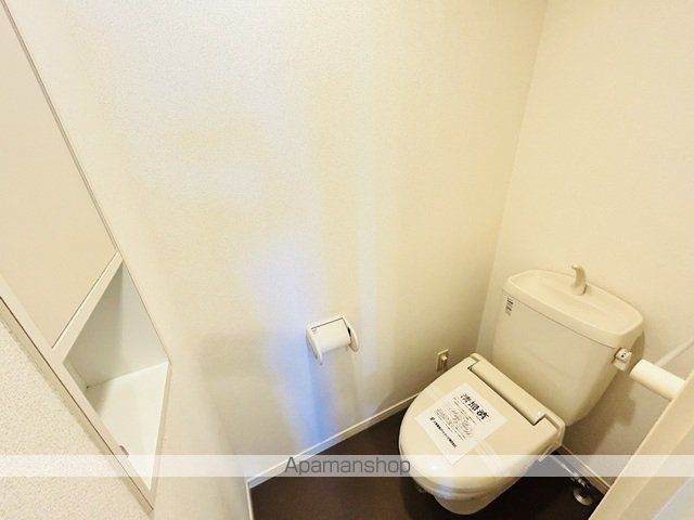 地下鉄七隈線 橋本駅 徒歩17分 9階建 築17年のトイレ写真