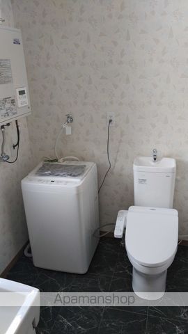メゾンプラムのトイレ写真