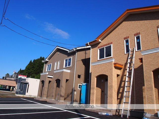 メゾンプラムの外観写真