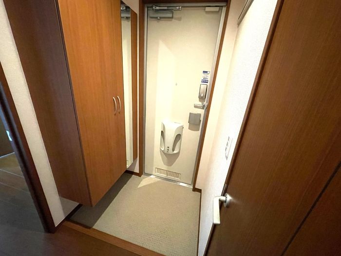玄関　シンプルで使いやすい玄関です