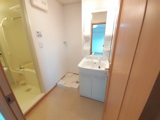 洗面設備　独立洗面化粧台付き☆