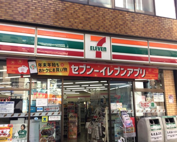 コンビニ　セブンイレブン南小岩店（コンビニ）まで321m