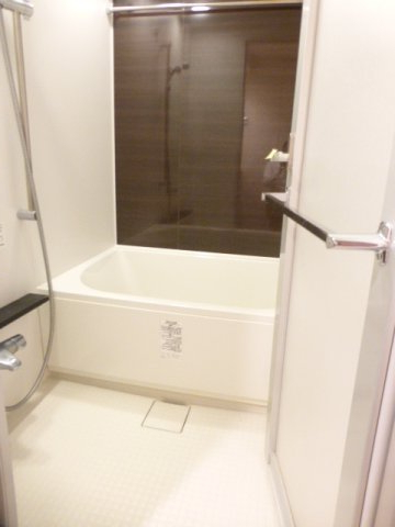 バス・シャワールーム　バス※別部屋参考写真