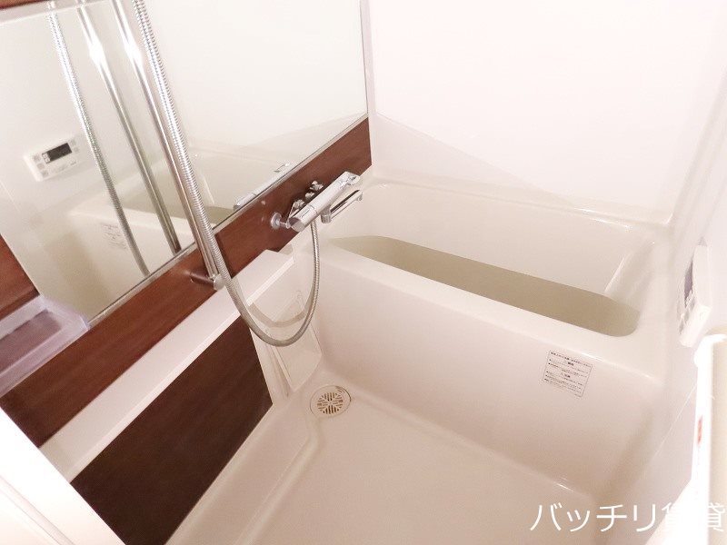 地下鉄箱崎線 箱崎宮前駅 徒歩4分 13階建 築11年の風呂写真