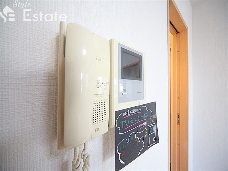 セキュリティ　モニター付きインターホン