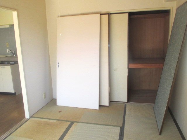 収納　リフォーム前写真参考用写真