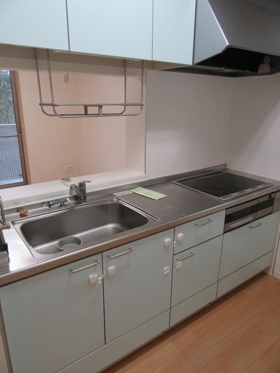 キッチン　写真は別部屋です