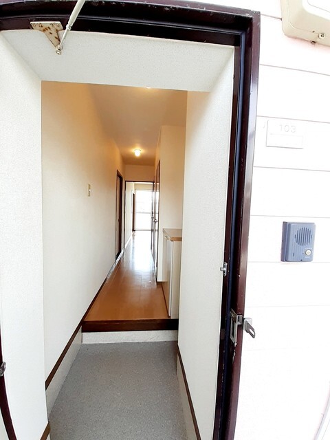 玄関