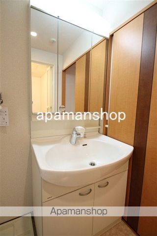 地下鉄堺筋線 北浜駅 徒歩7分 12階建 築26年の内装写真