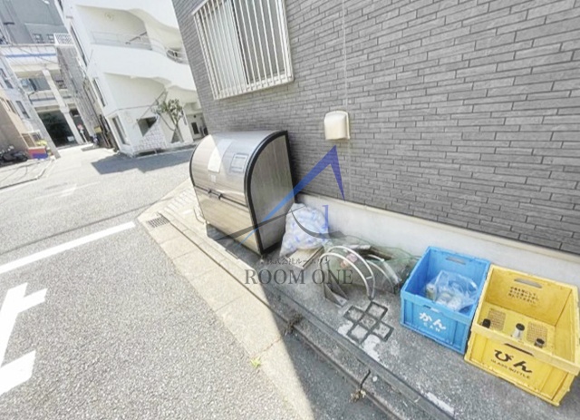 その他共有部分　敷地内ゴミ置き場です。