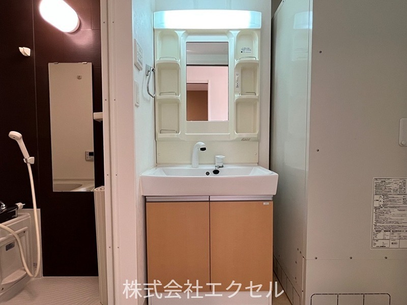 洗面設備　独立洗面台です。