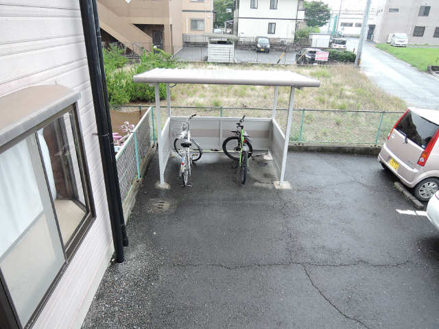 ハイツヤマサンの外観写真