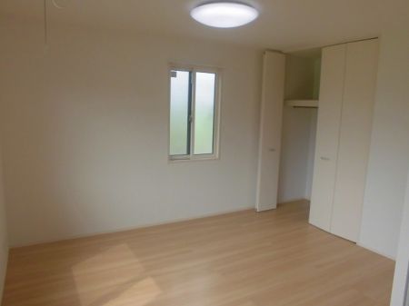 プレジール町新 Bの内装写真