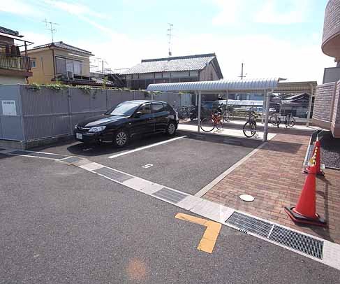 駐車場　駐車場です。