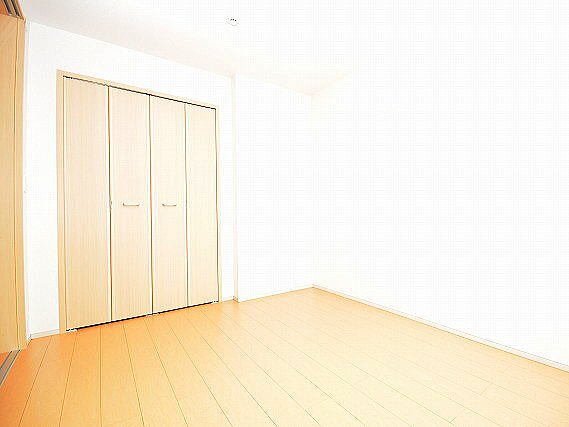 その他部屋・スペース　明るい色調の室内です