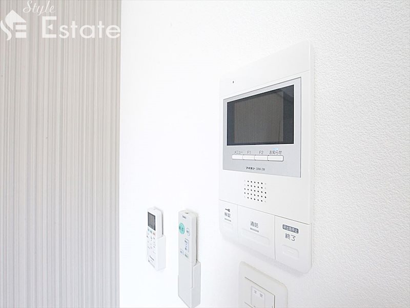 セキュリティ　モニター付きインターホン
