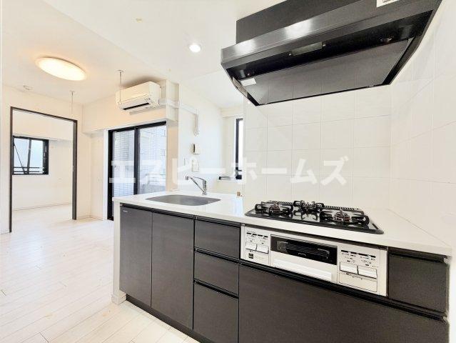 ＪＲ京葉線 八丁堀駅 徒歩5分 11階建 築11年のキッチン写真