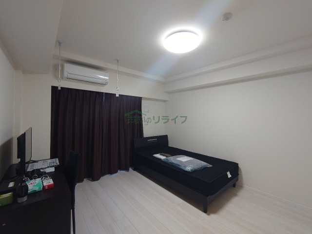 居室・リビング　別部屋参考写真となります。