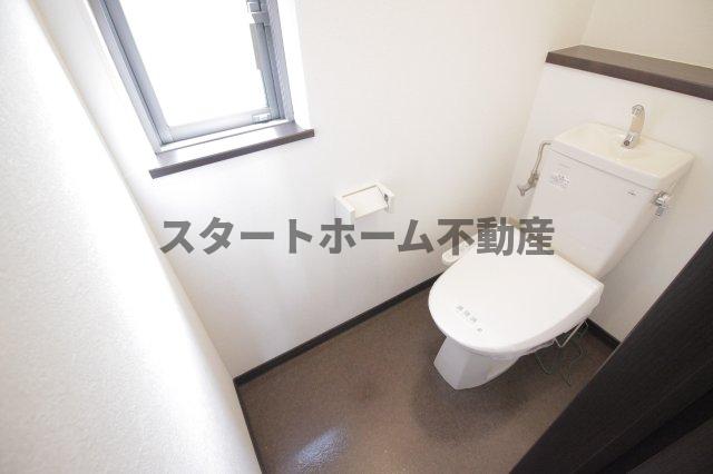 トイレ　ゆったりとした空間のトイレです