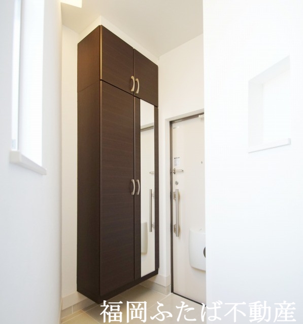パラシオンの玄関写真
