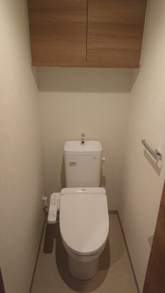 トイレ　（別タイプ参考写真）クレヴィスタ中板橋II　板橋区弥生町